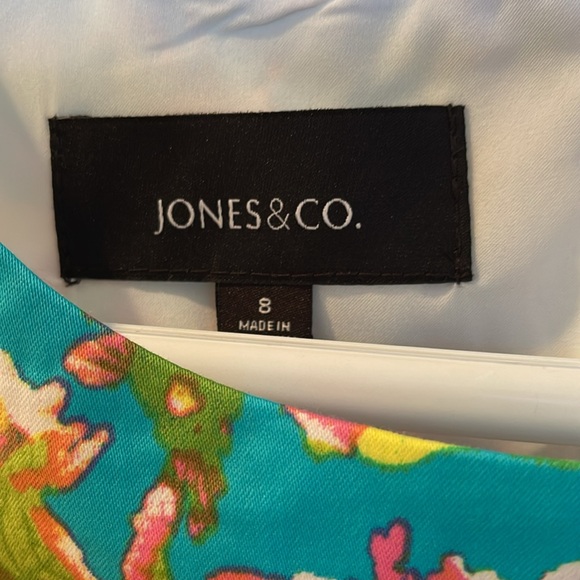 BN, unworn, Jones New York Dress. size 8. - Picture 3 of 4